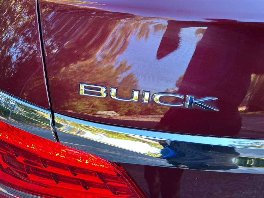 Used 2016 Buick LaCrosse Premium w/ Driver Confidence Package #1 FWD image 11