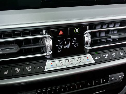 Used 2024 BMW X3 sDrive30i image 16