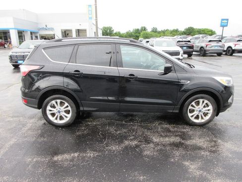 Used 2018 Ford Escape SE AWD/4WD image 6