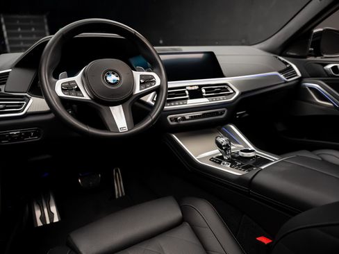 Used 2023 BMW X6 xDrive40i w/ M Sport Package image 2