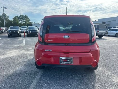 Used 2015 Kia Soul ! w/ Sun & Sound Package FWD image 4