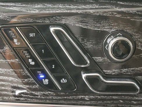 Used 2026 Cadillac Escalade IQ Sport 1 image 27