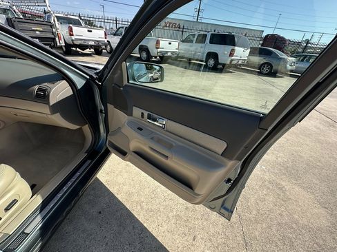 Used 2005 Lincoln LS RWD image 62