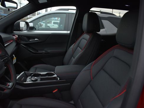 New 2026 Chevrolet Equinox RS w/ LPO, Floor Liner Package image 13