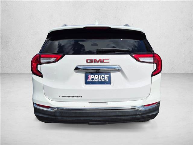 Used 2023 GMC Terrain SLT w/ LPO, Floor Liner Package FWD image 7