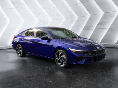 Used 2025 Hyundai Elantra Sport