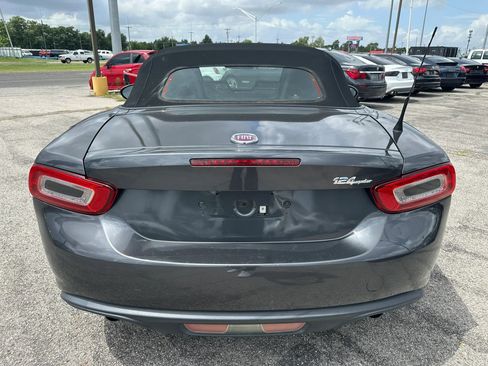 Used 2017 FIAT 124 Spider Classica RWD image 43