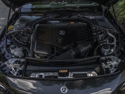 Used 2024 Mercedes-Benz CLE 300 4MATIC Cabriolet image 25