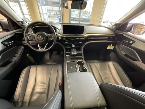 Used 2025 Acura MDX w/ Technology Package image 9