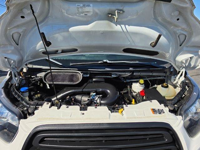 Used 2019 Ford Transit 250 130 Medium Roof RWD image 38