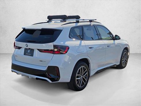 Used 2024 BMW X1 xDrive28i w/ Technology Package image 5