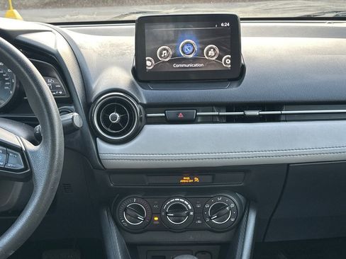 Used 2019 Toyota Yaris LE image 19