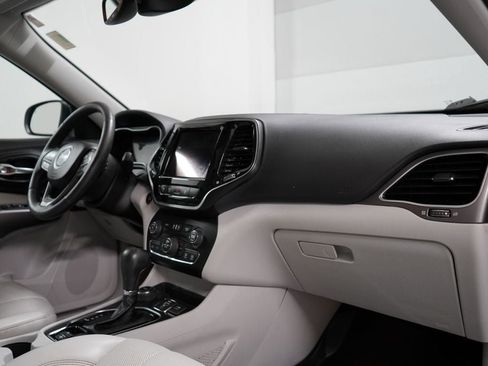 Used 2021 Jeep Cherokee Limited AWD/4WD image 30