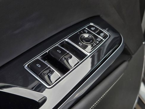 Certified 2025 Cadillac Escalade Sport Platinum image 27