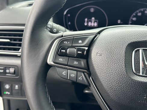 Certified 2021 Honda Accord EX-L image 32