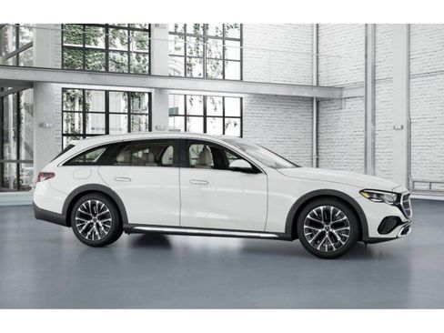 New 2026 Mercedes-Benz E 450 4MATIC All-Terrain Wagon image 14