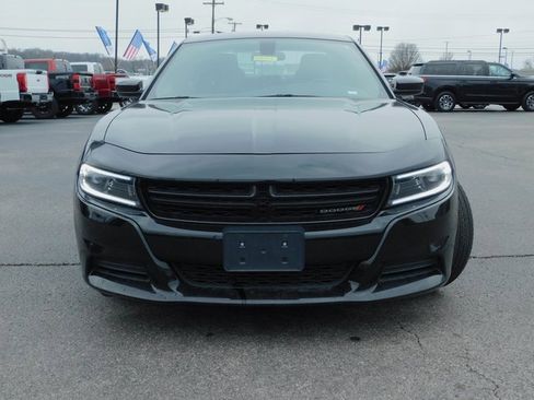 Used 2023 Dodge Charger SXT image 3