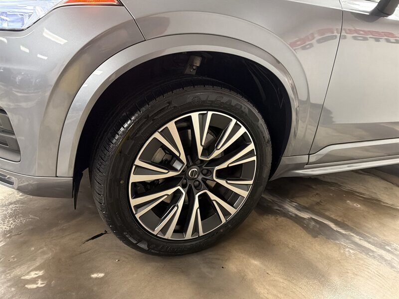 Used 2020 Volvo XC90 T5 Momentum AWD/4WD image 7