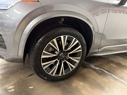 Used 2020 Volvo XC90 T5 Momentum AWD/4WD image 7