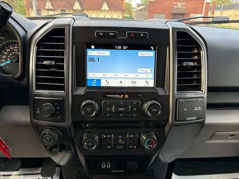 Used 2018 Ford F150 XLT w/ Equipment Group 302A Luxury AWD/4WD image 30