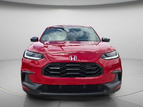 Used 2025 Honda HR-V Sport image 4