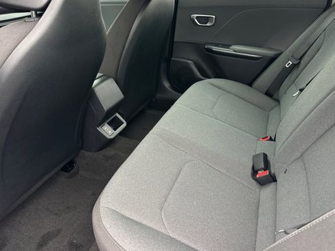 New 2026 Kia K4 LXS image 10