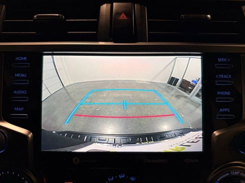 Used 2020 Toyota 4Runner SR5 Premium image 23