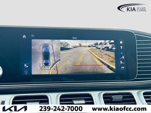 Used 2024 Mercedes-Benz GLE 53 AMG 4MATIC Coupe w/ AMG Night Package image 33