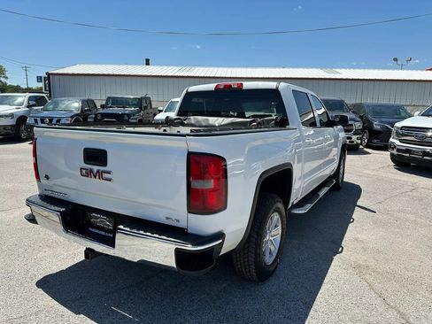 Used 2018 GMC Sierra 1500 SLE w/ SLE Value Package AWD/4WD image 5