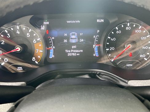 Used 2022 Jeep Compass Latitude AWD/4WD image 12