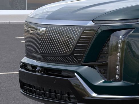 New 2026 Cadillac Vistiq Luxury w/ LPO, Floor Liner Package image 13