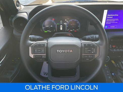 Used 2025 Toyota Land Cruiser image 26