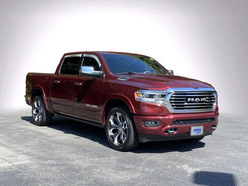 Used 2021 RAM 1500 Limited AWD/4WD image 2