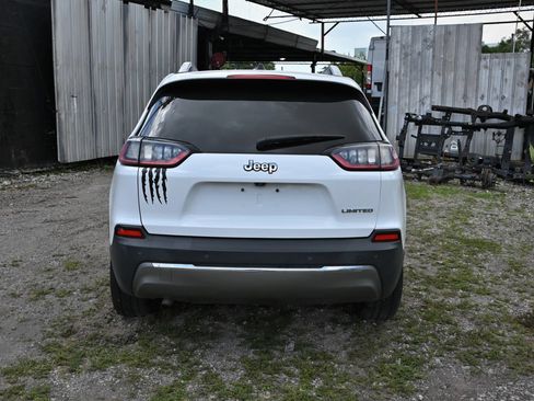 Used 2019 Jeep Cherokee Limited FWD image 4