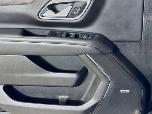 Used 2021 Chevrolet Tahoe Z71 w/ Rear Media and Nav Package AWD/4WD image 16