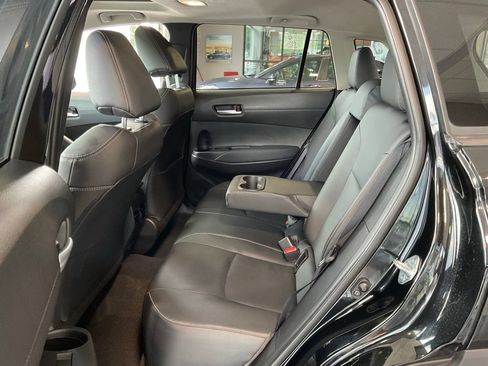 Certified 2023 Toyota Corolla Cross XLE w/ Convenience Package AWD/4WD image 19