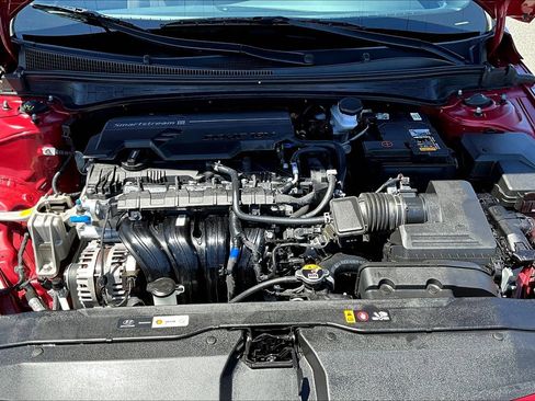 Used 2025 Hyundai Elantra Sport FWD image 30