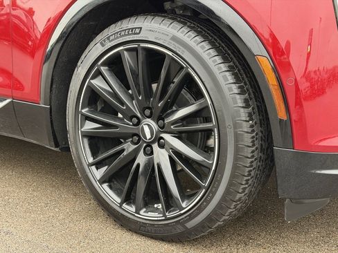 Used 2025 Cadillac Lyriq Luxury image 28