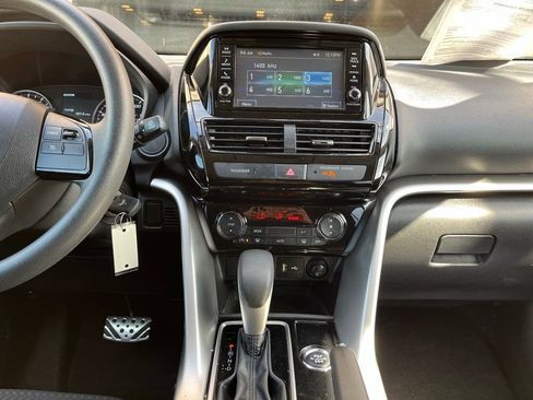 Used 2024 Mitsubishi Eclipse Cross ES image 30