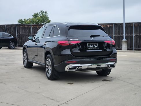 Certified 2026 Mercedes-Benz GLC 300 4MATIC image 4