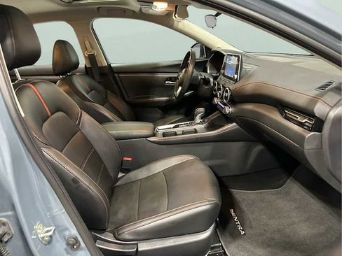 Certified 2024 Nissan Sentra SR w/ SR Premium Package image 19