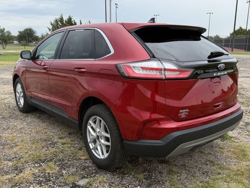 Used 2024 Ford Edge SEL w/ Convenience Package AWD/4WD image 11