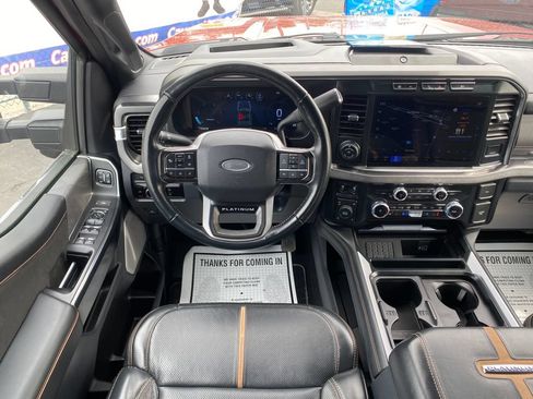 Used 2023 Ford F250 Platinum AWD/4WD image 25