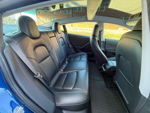 Used 2021 Tesla Model 3 Standard Range Plus image 25