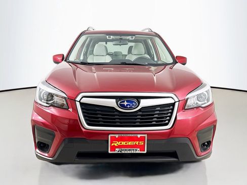 Used 2020 Subaru Forester Premium image 2