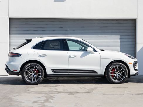 New 2026 Porsche Macan S AWD/4WD image 8