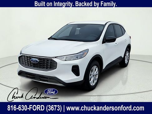 New 2026 Ford Escape Active w/ Cold Weather Package AWD/4WD image 1