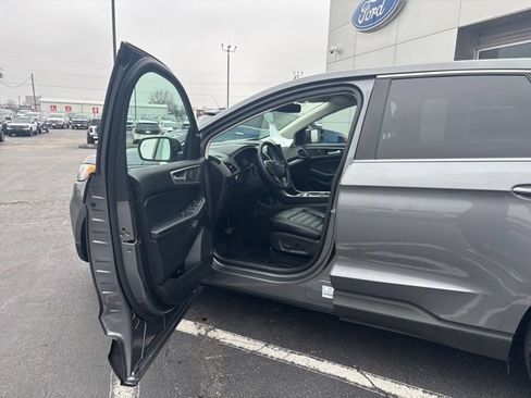 Used 2024 Ford Edge SEL AWD/4WD image 7