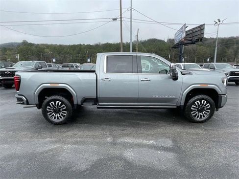 New 2026 GMC Sierra 2500 Denali Ultimate image 2