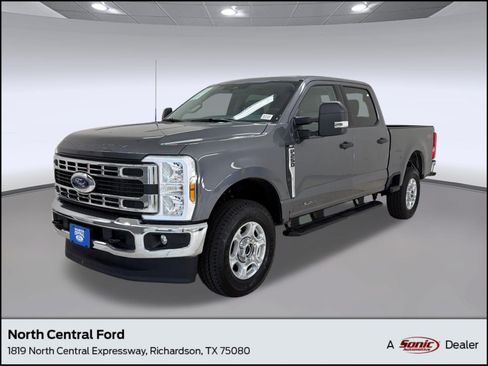 Used 2025 Ford F250 XLT AWD/4WD image 1